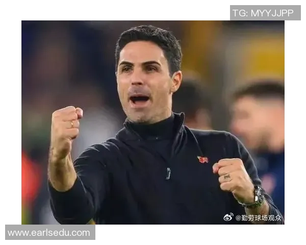 从球场到教练席足球明星转型教练的成功之路探秘 从球场到教练席足球明星转型教练的成功之路探秘