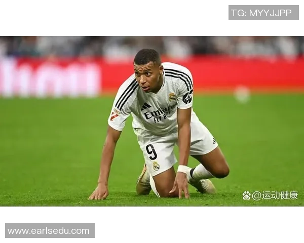 足球明星加盟皇马引发全球关注球迷期待新赛季精彩表现